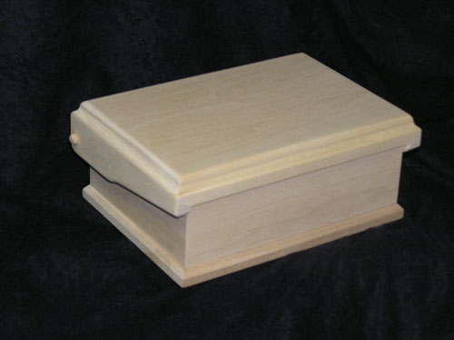 Medium Basswood Box 7" x 10" x 3 5/8"